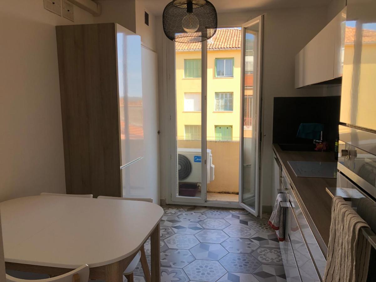 Bastia : Superbe Appartement T2 エクステリア 写真